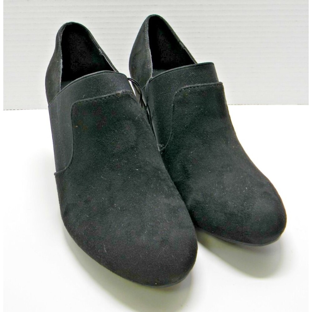 impo Black Ankle Boots Vadeen Size 7.5 Block Heels Pull-on NWOT
